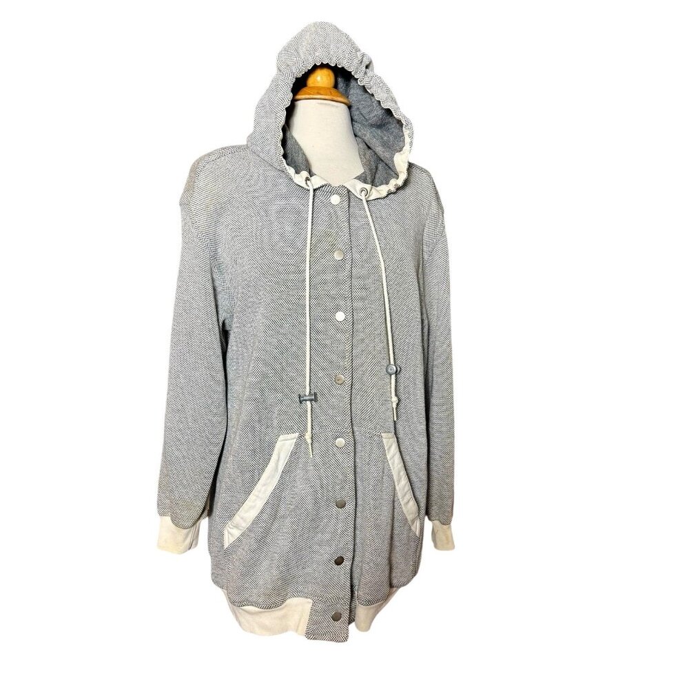 Woman's Vintage Karen Kane easywear Snap front sweatshirt size M